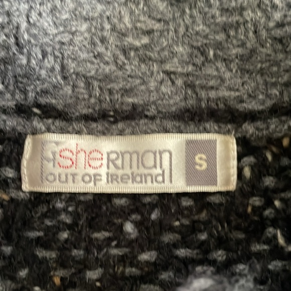 Fisherman out of Ireland 100% wool cardigan small - Picture 4 of 8